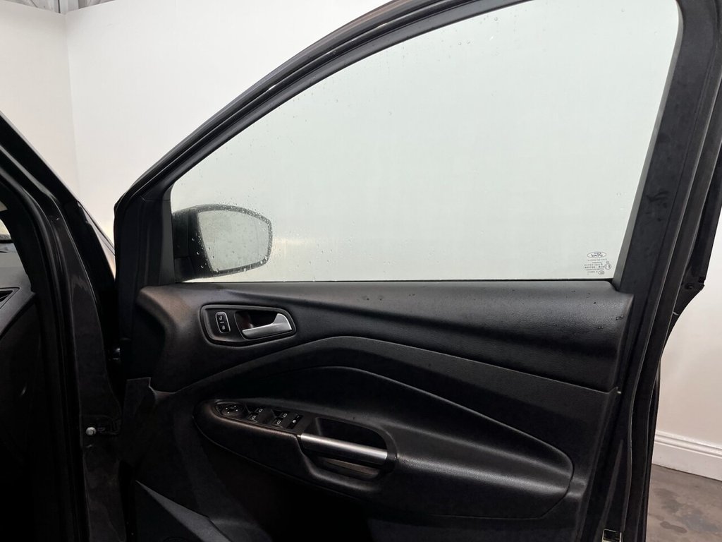 Used Ford Kuga 2017 for sale - 77507135: Photo 21