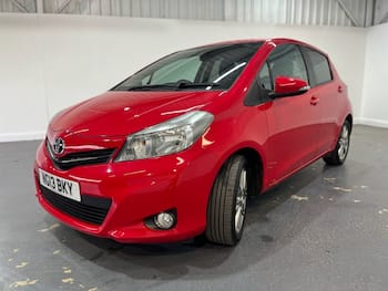 Used Toyota Yaris 2013 for sale - 79695051: Photo