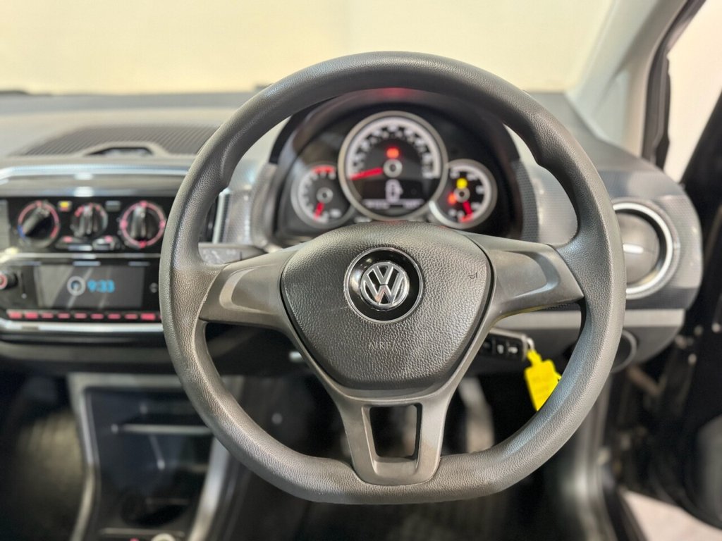 Used Volkswagen up! 2018 for sale - 77904672: Photo 8