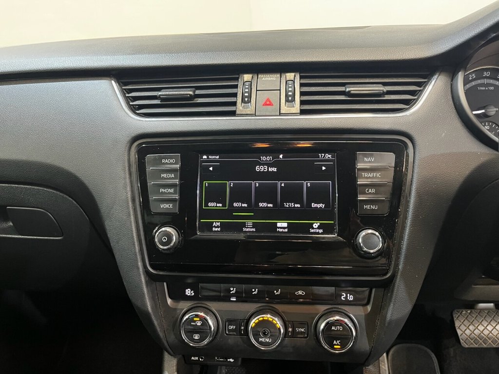 Used Skoda Octavia 2017 for sale - 76973123: Photo 10