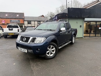 Used Nissan Navara 2011 for sale - 77678910: Photo