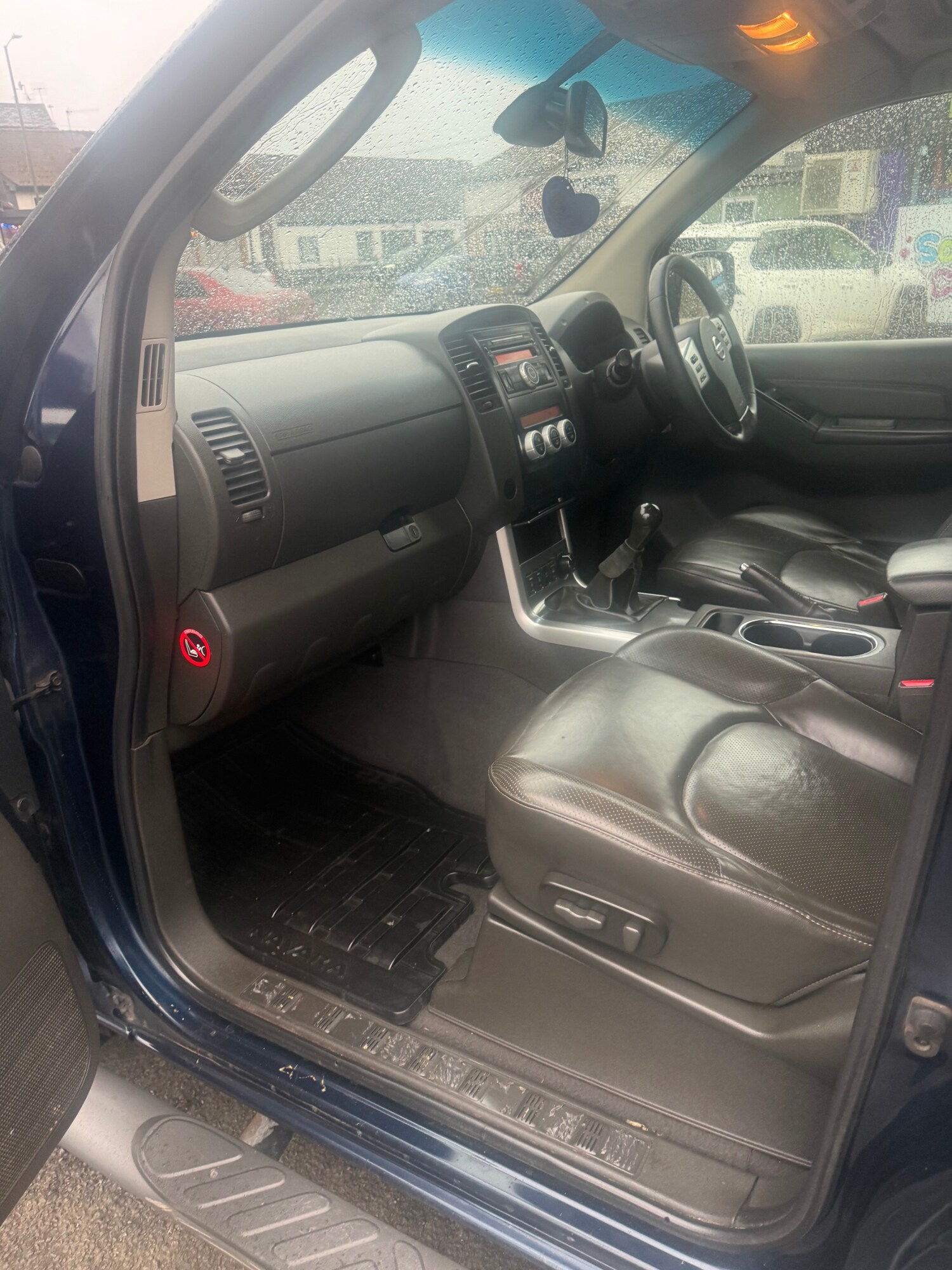 Used Nissan Navara 2011 for sale - 77678910: Photo 20