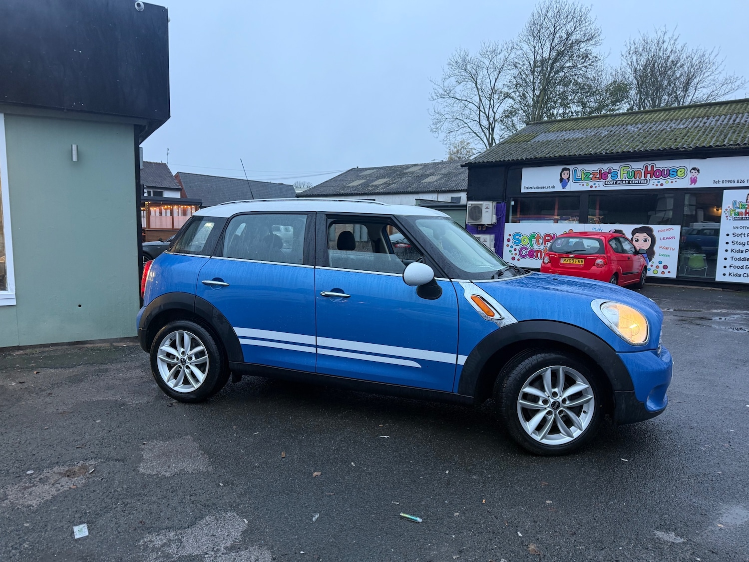 Used MINI Countryman 2011 for sale - 76693294: Photo 8