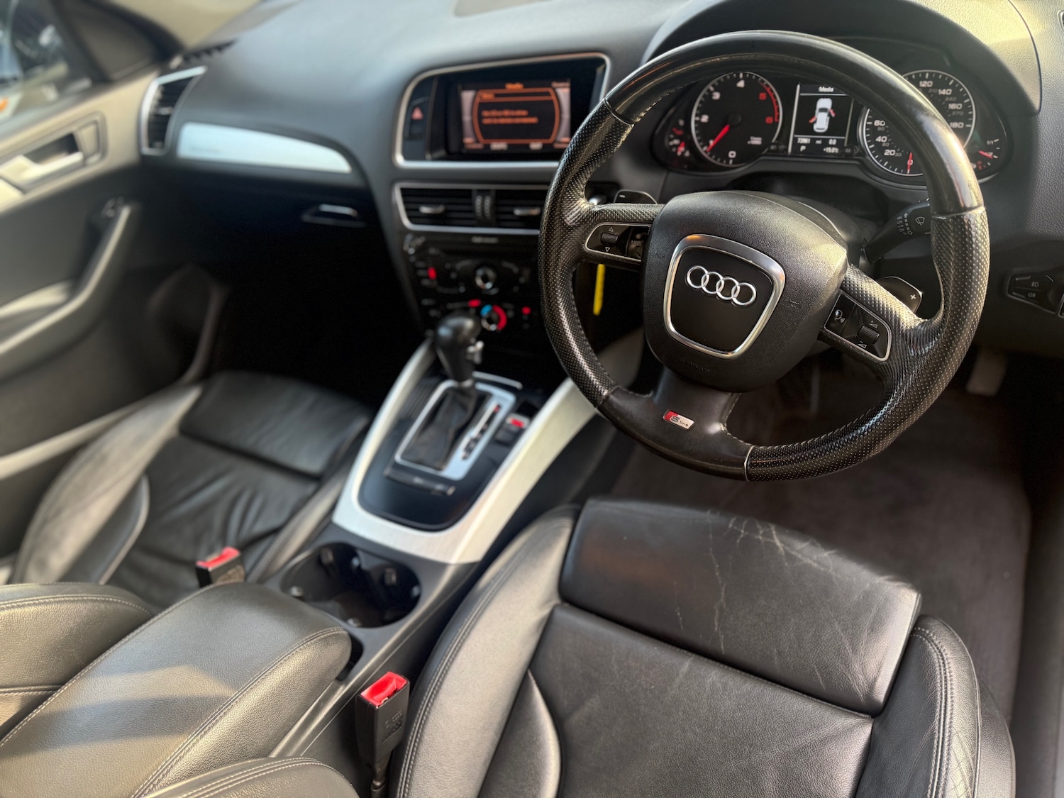 Used Audi Q5 2010 for sale - 76580082: Photo 13