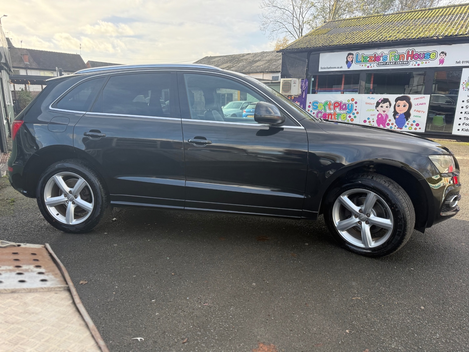 Used Audi Q5 2010 for sale - 76580082: Photo 6