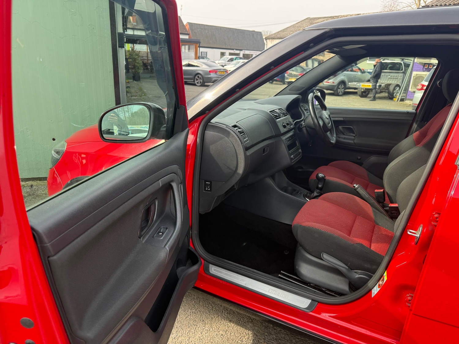 Used Skoda Fabia 2012 for sale - 77962493: Photo 15