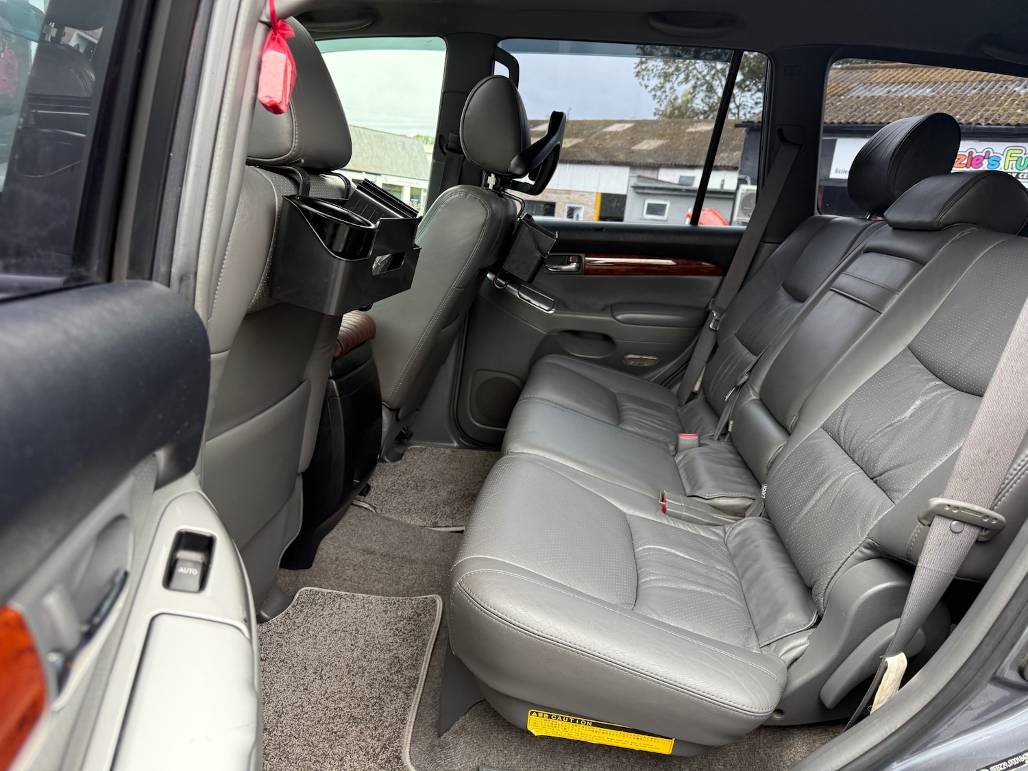 Vehicle 27