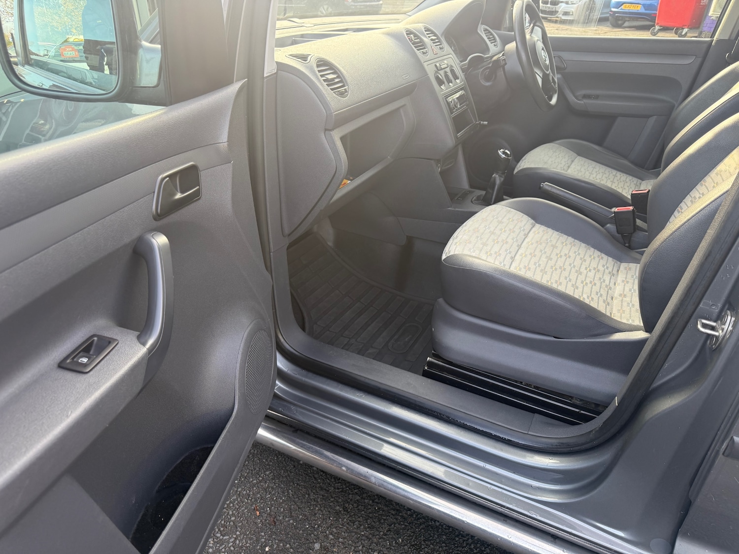 Used Volkswagen Caddy 2013 for sale - 76626763: Photo 11