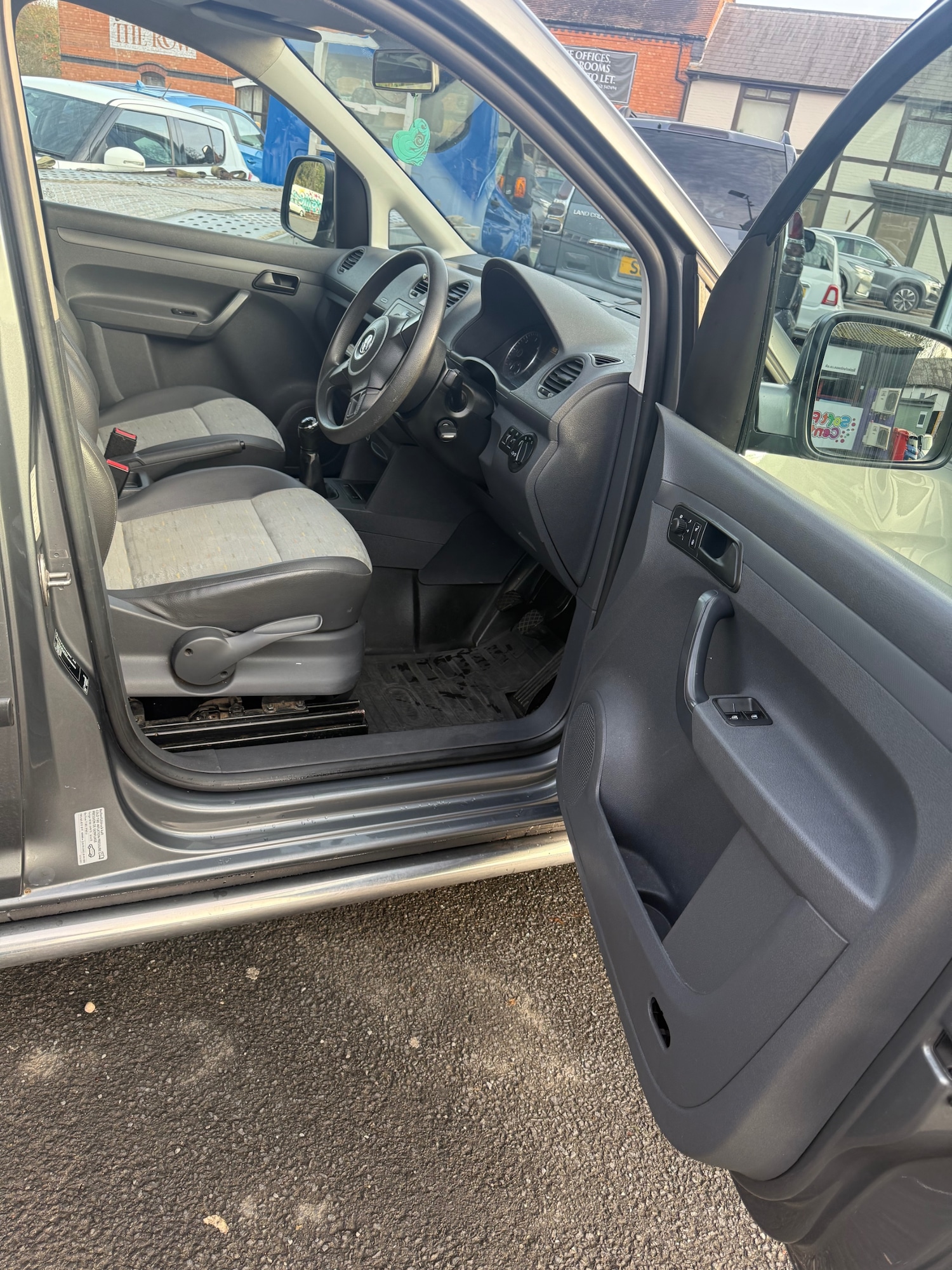 Used Volkswagen Caddy 2013 for sale - 76626763: Photo 18