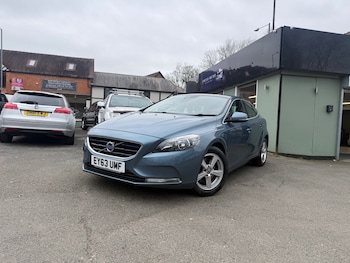 Volvo V40 feature image