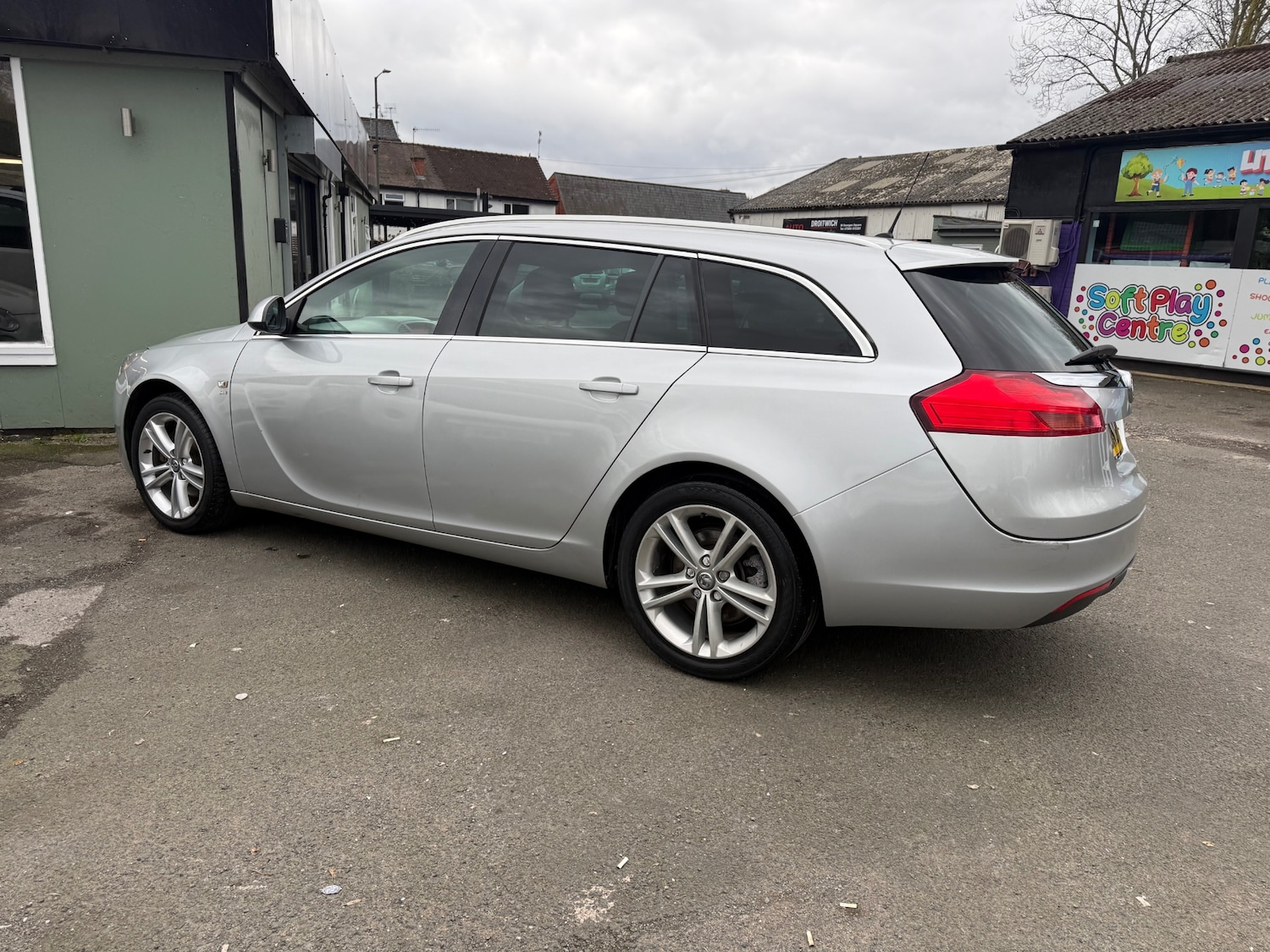 Used Vauxhall Insignia 2011 for sale - 77888791: Photo 12