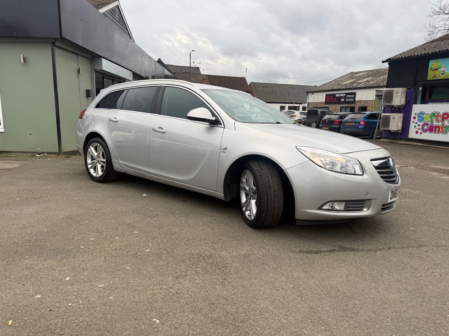 Used Vauxhall Insignia 2011 for sale - 77888791: Photo 4