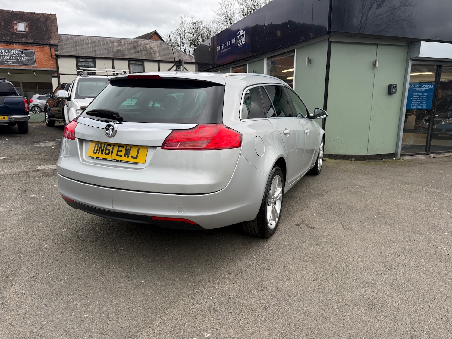 Used Vauxhall Insignia 2011 for sale - 77888791: Photo 8
