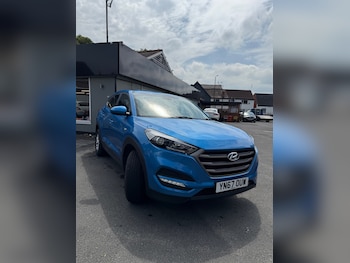 Used Hyundai TUCSON 2017 for sale - 76565152: Photo