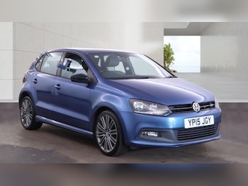 Used Volkswagen Polo 2015 for sale - 79255230: Photo