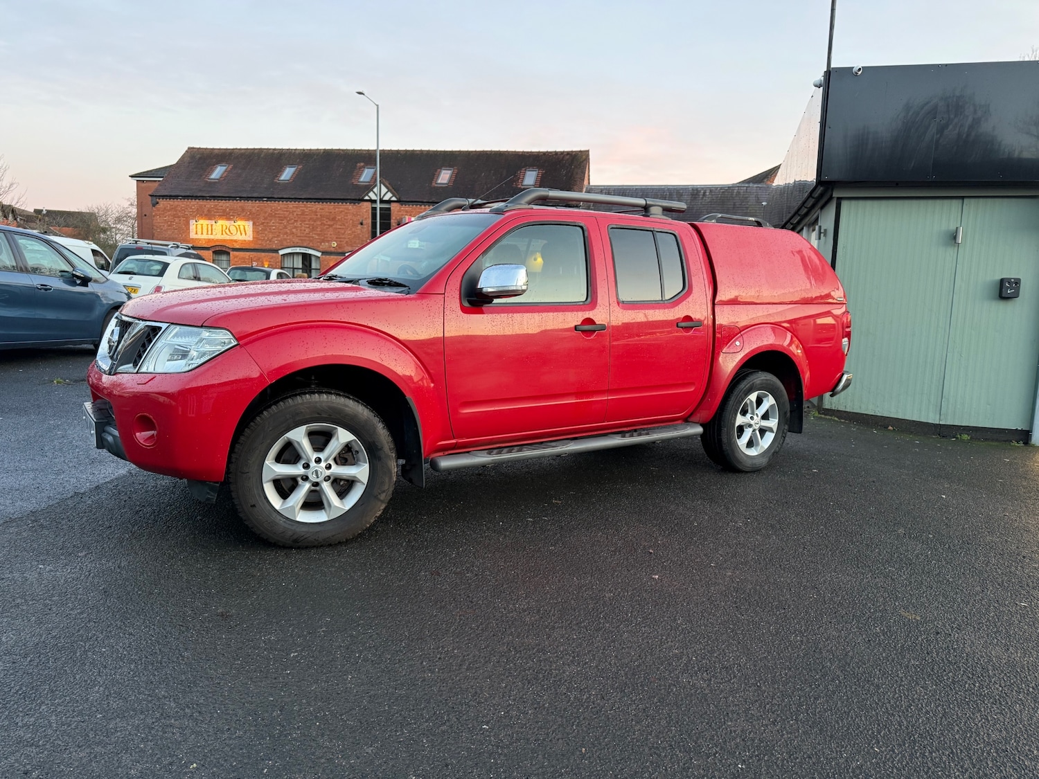 Used Nissan Navara 2014 for sale - 76894940: Photo 2