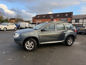 Used Dacia Duster 2013 for sale - 77235381: Photo