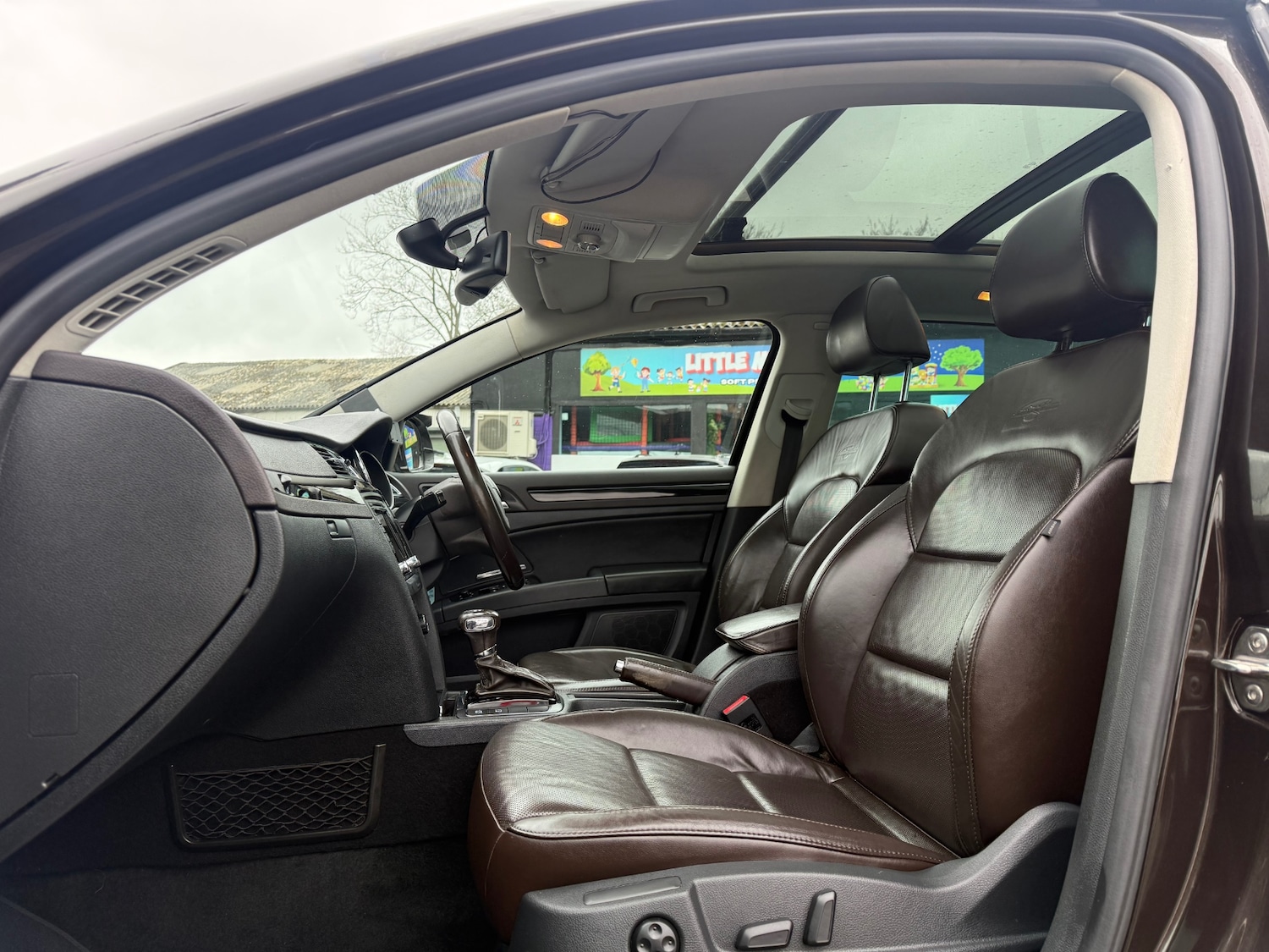 Used Skoda Superb 2012 for sale - 77877199: Photo 17