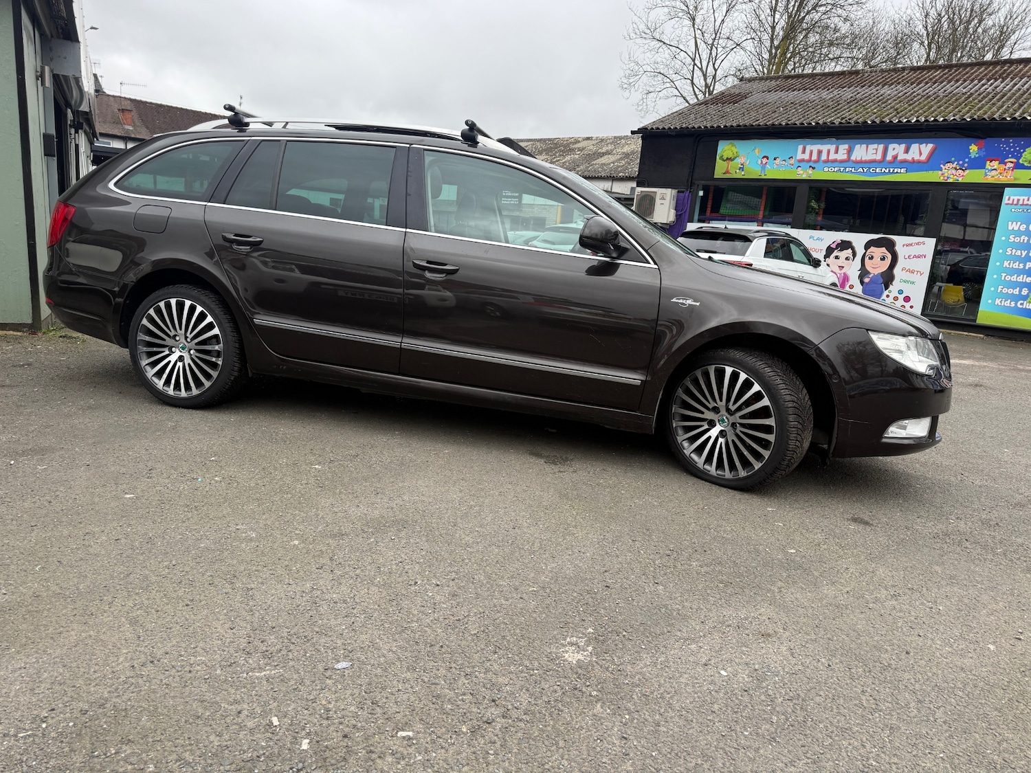 Used Skoda Superb 2012 for sale - 77877199: Photo 7