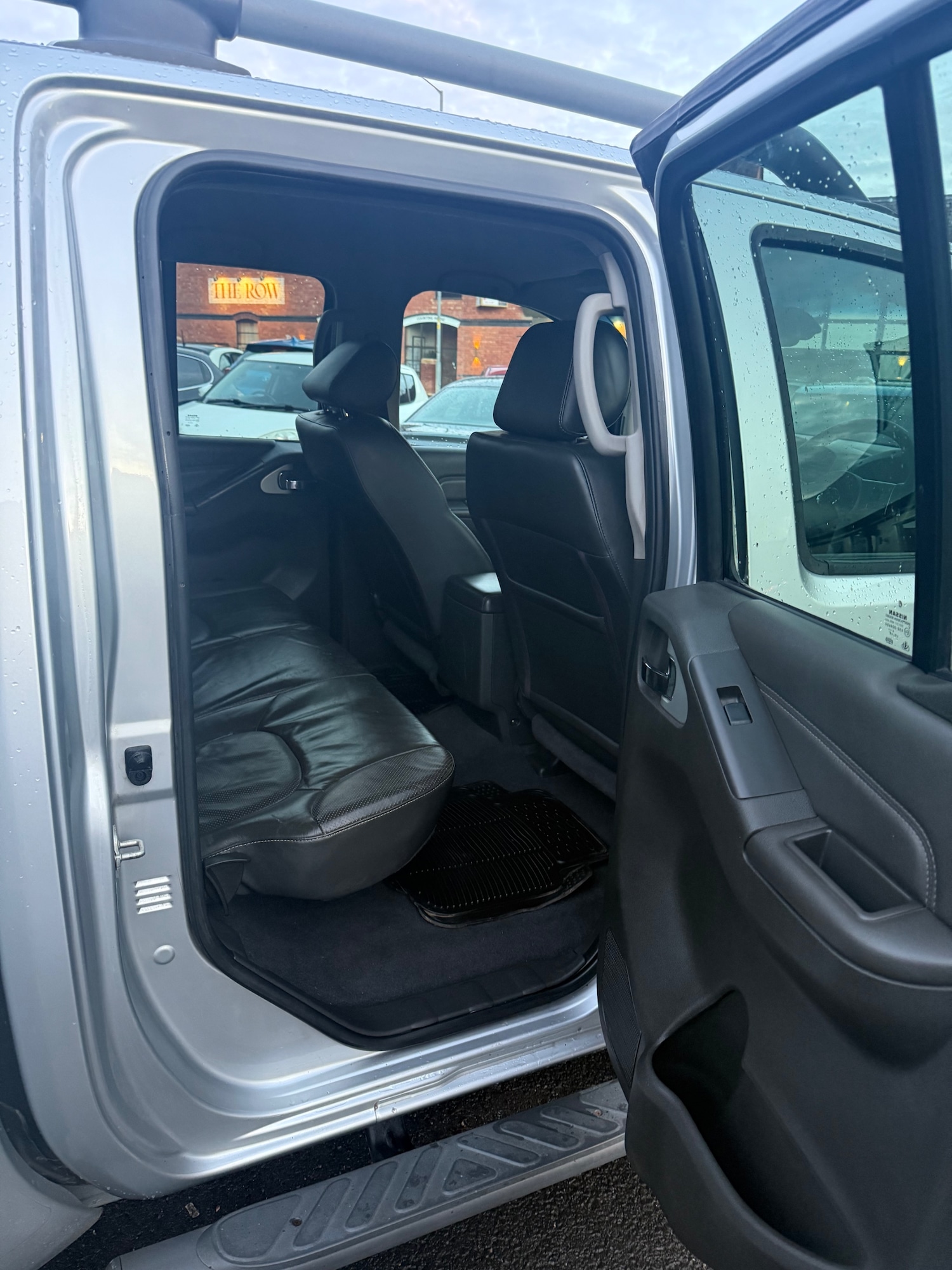 Used Nissan Navara 2015 for sale - 76762589: Photo 11