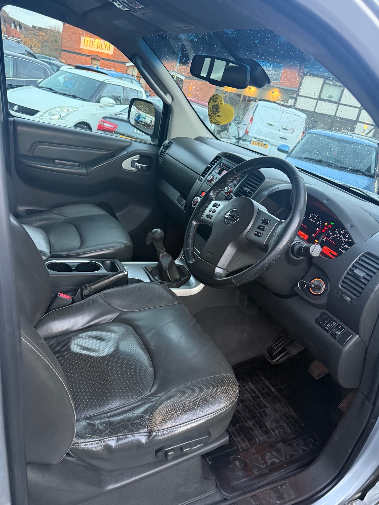 Used Nissan Navara 2015 for sale - 76762589: Photo 13