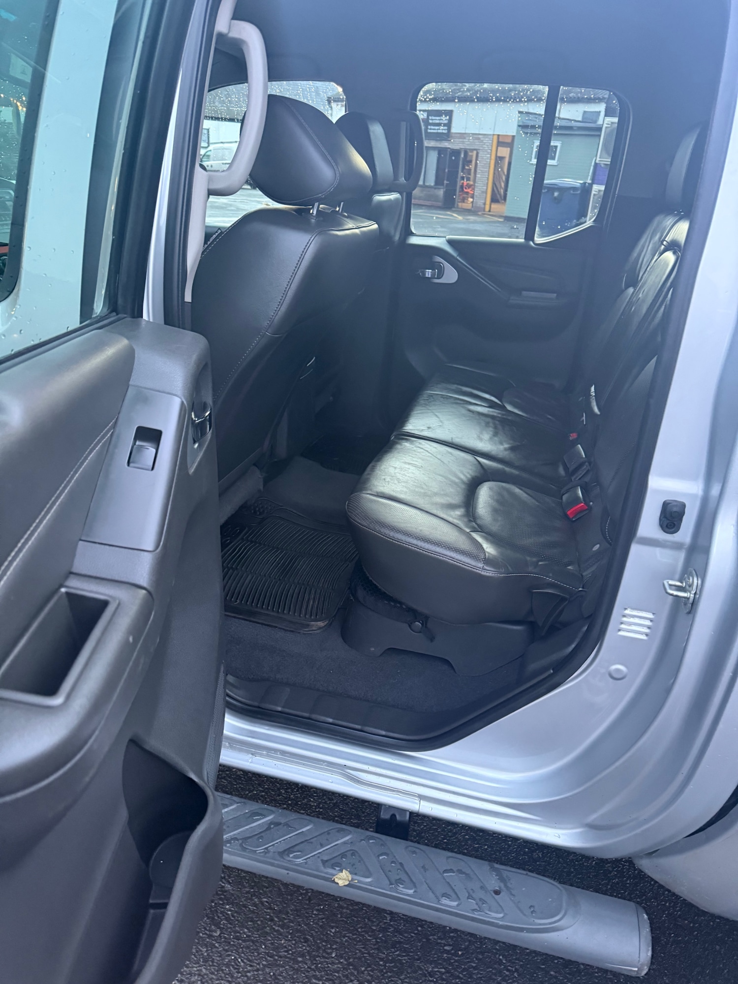 Used Nissan Navara 2015 for sale - 76762589: Photo 21