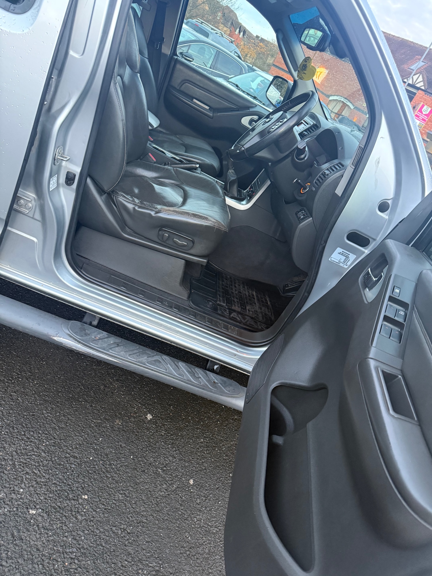 Used Nissan Navara 2015 for sale - 76762589: Photo 9