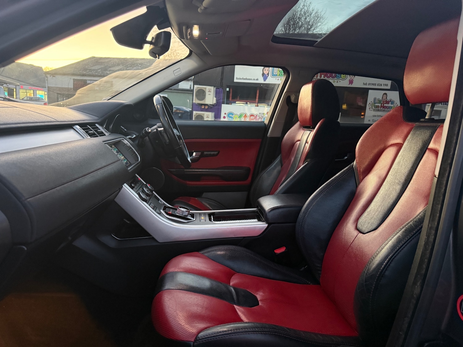 Used Land Rover Range Rover Evoque 2014 for sale - 76684535: Photo 10