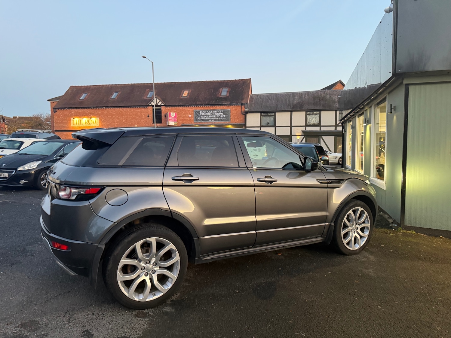 Used Land Rover Range Rover Evoque 2014 for sale - 76684535: Photo 2