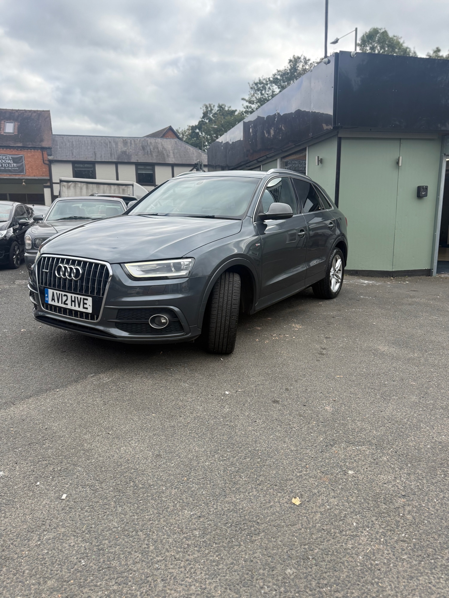 Used Audi Q3 2012 for sale - 76232148: Photo 1