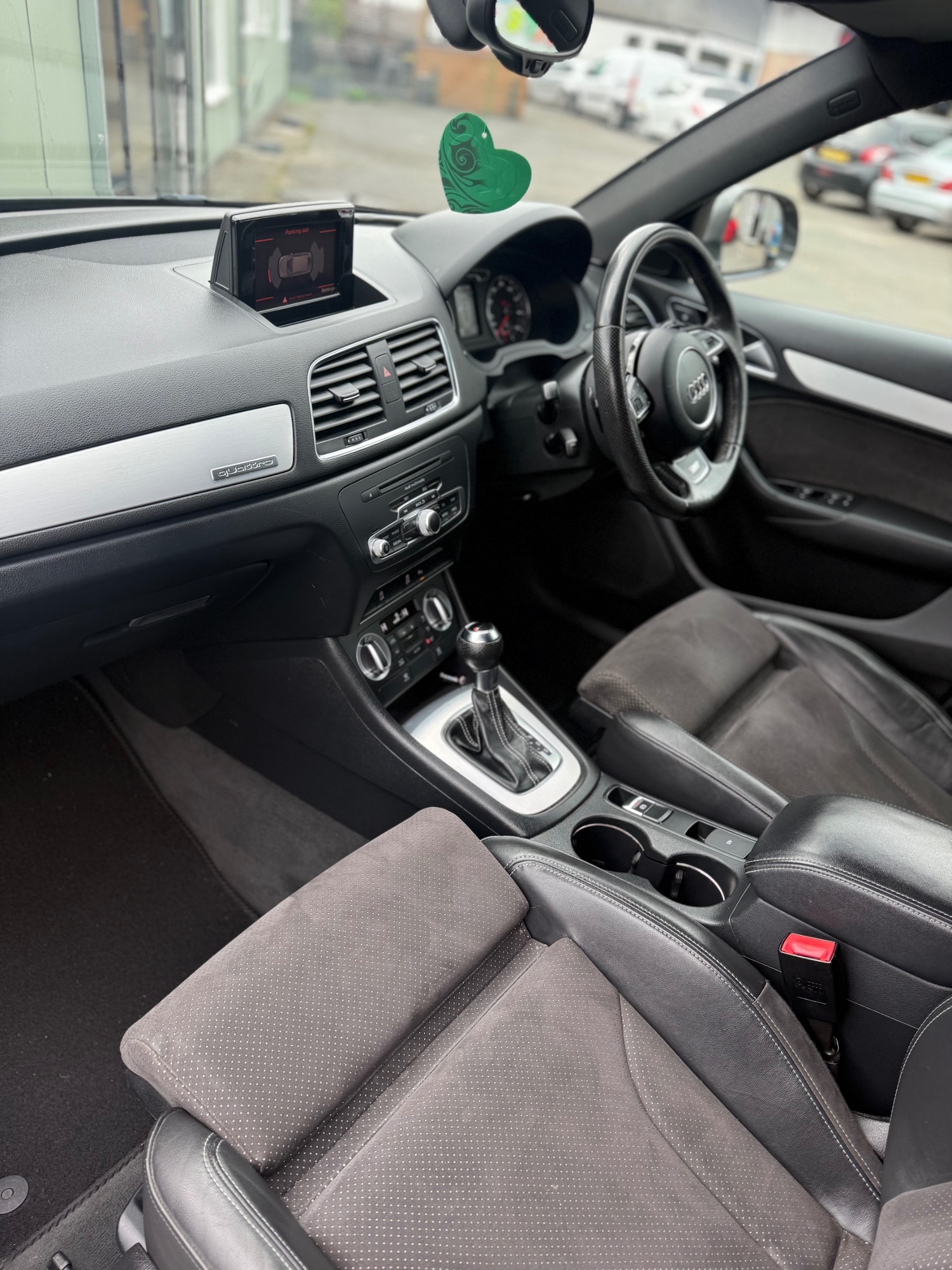 Used Audi Q3 2012 for sale - 76232148: Photo 18