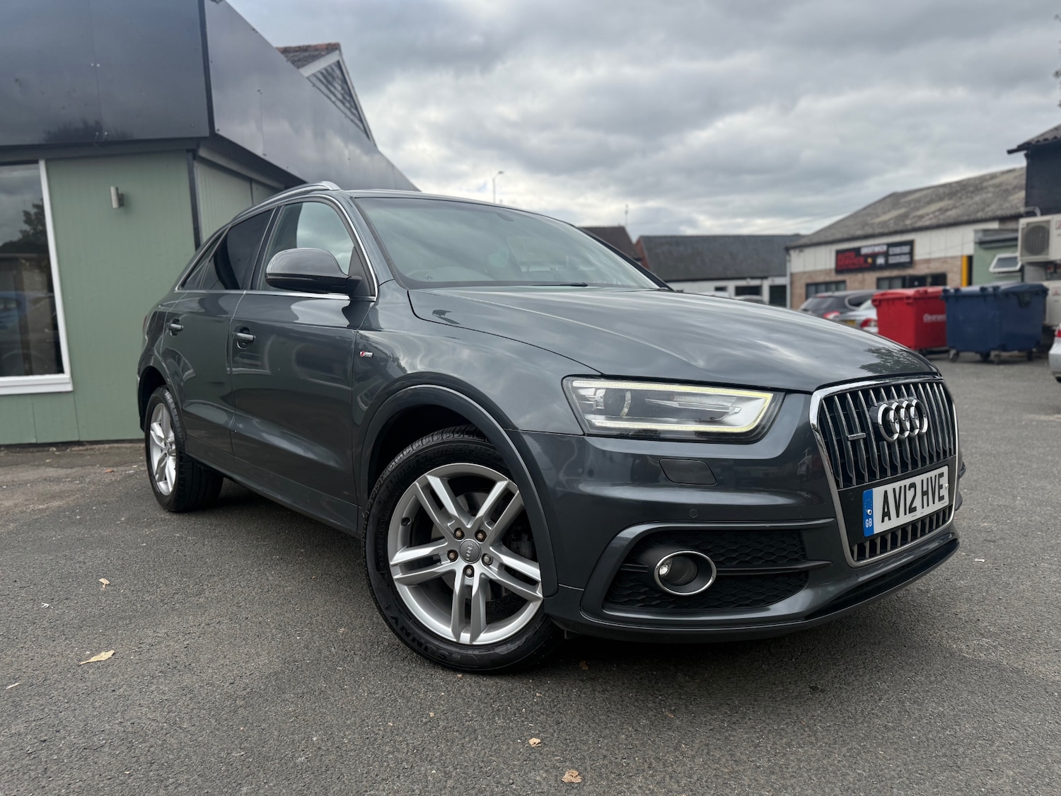 Used Audi Q3 2012 for sale - 76232148: Photo 3