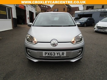 Used Volkswagen up! 2014 for sale - 76236114: Photo 2