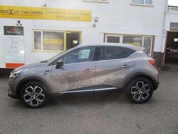 Used Renault Captur 2023 for sale - 75359464: Photo