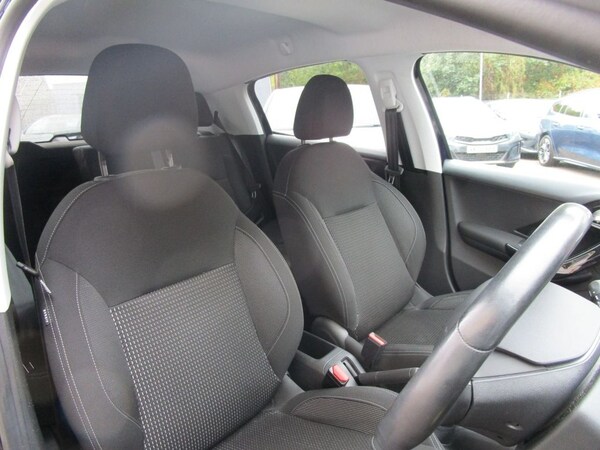 Used Peugeot 208 2018 for sale - 76279983: Photo 8