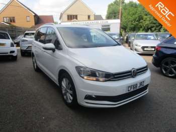 Used Volkswagen Touran 2019 for sale - 74117371: Photo