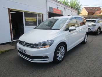 Used Volkswagen Touran 2019 for sale - 74117371: Photo