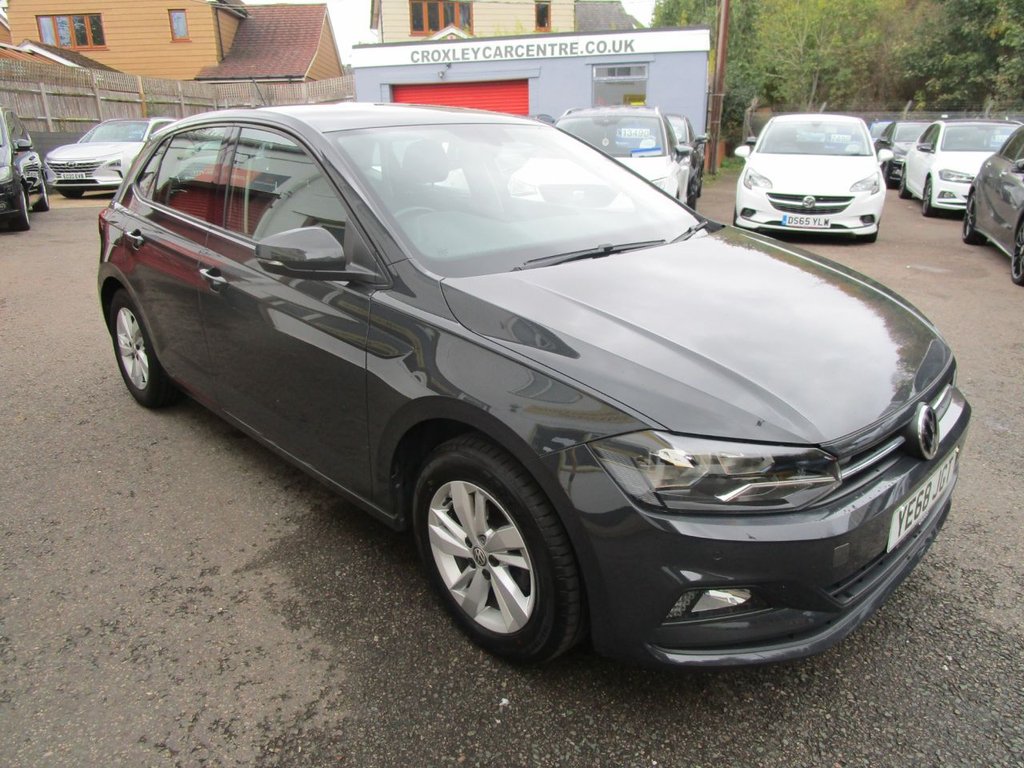 Used Volkswagen Polo 2018 for sale - 76376156: Photo 3