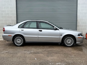 Used Volvo S40 2002 for sale - 76223827: Photo 4