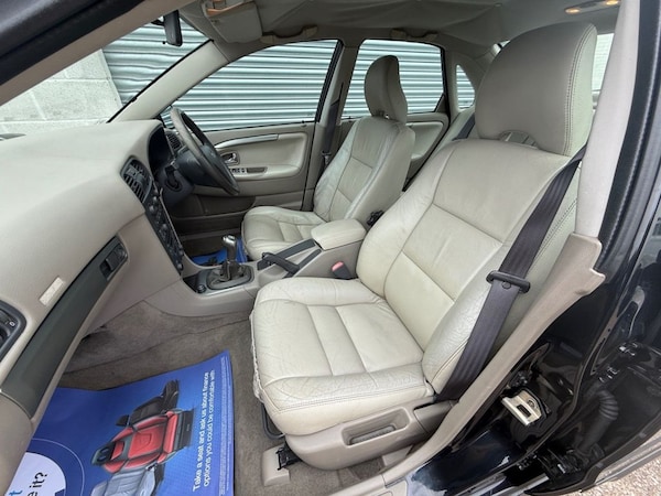 Used Volvo S40 2003 for sale - 76304198: Photo 9