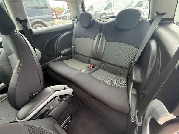 Used MINI Hatch 2007 for sale - 76010492: Photo 11