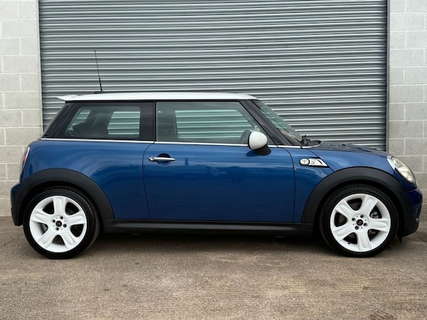 Used MINI Hatch 2007 for sale - 76010492: Photo 3