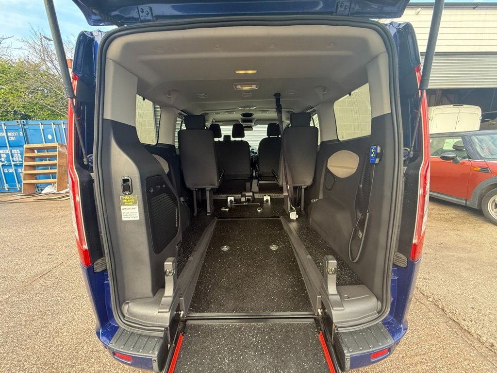 Used Ford Tourneo Custom 2018 for sale - 76867789: Photo 10