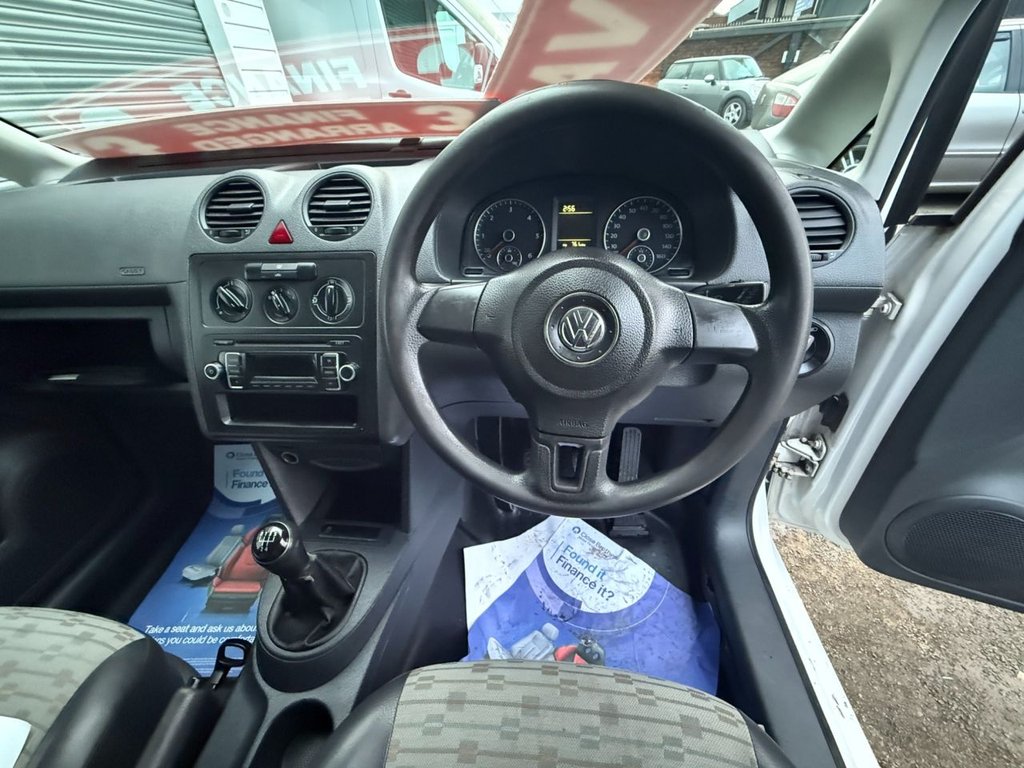 Used Volkswagen Caddy 2012 for sale - 76724446: Photo 2