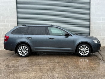 Used Skoda Octavia 2014 for sale - 78887592: Photo