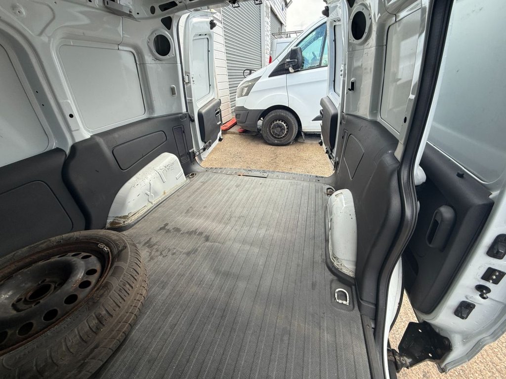 Used Vauxhall Combo 2008 for sale - 78017322: Photo 9