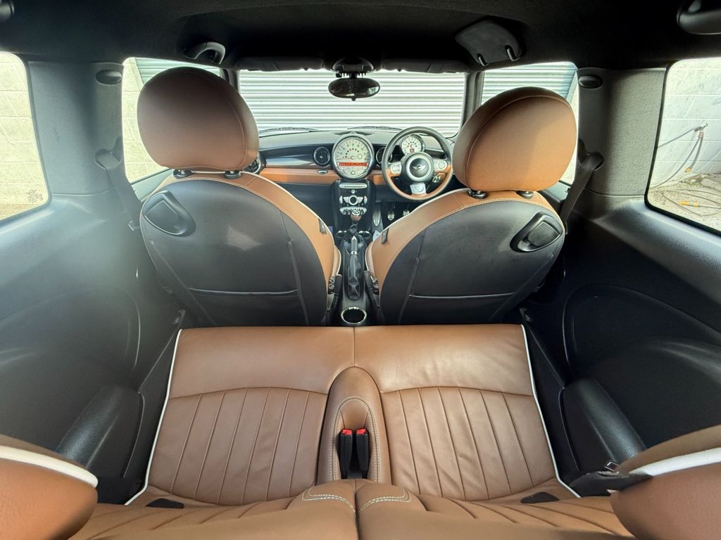 Used MINI Hatch 2010 for sale - 76841443: Photo 12