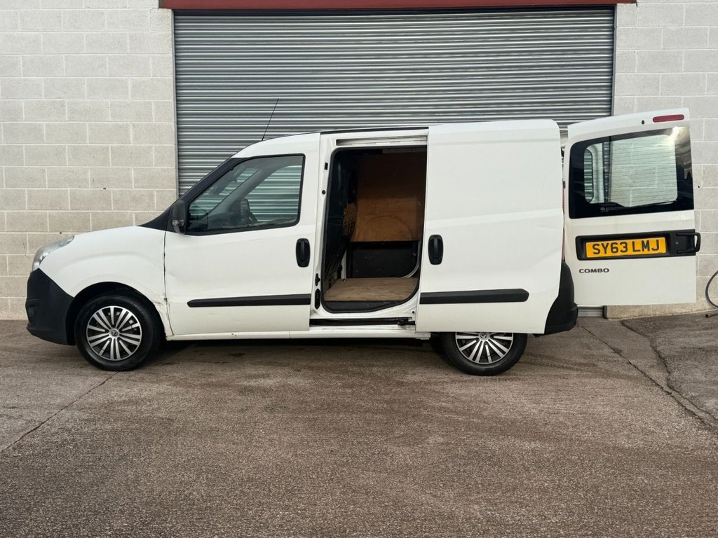 Used Vauxhall Combo 2013 for sale - 76841118: Photo 3