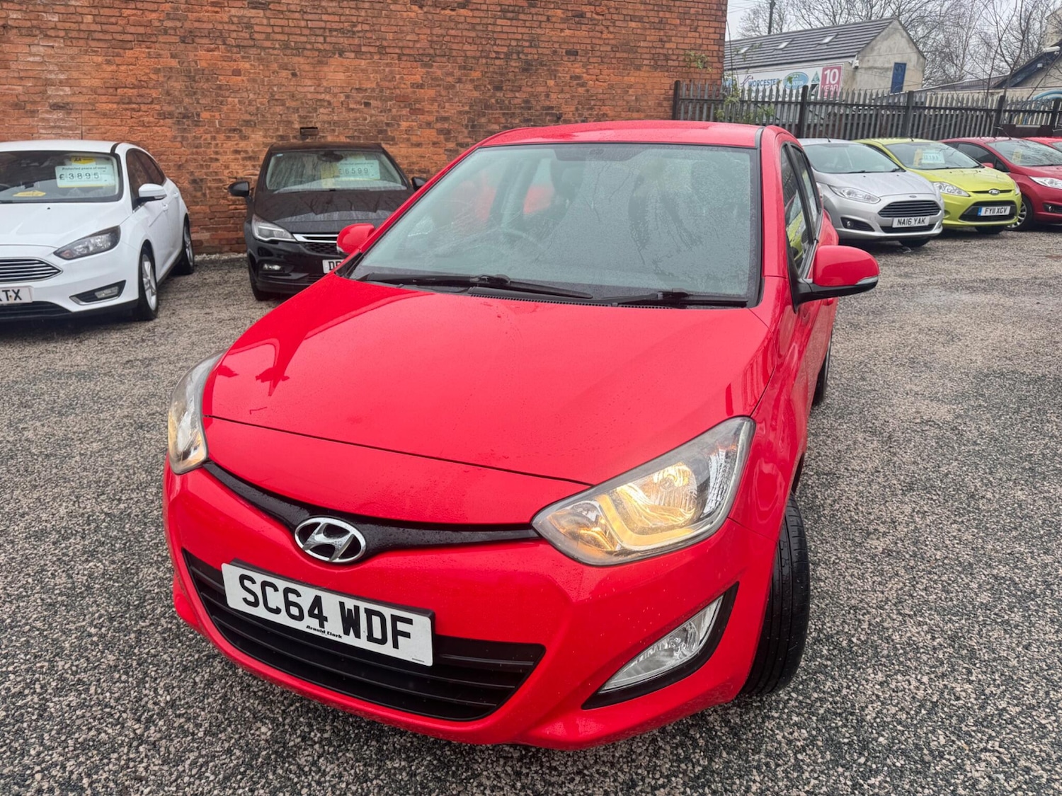 Used Hyundai i20 2015 for sale - 76786788: Photo 2