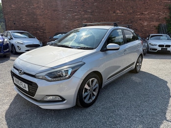 Used Hyundai i20 2016 for sale - 79255843: Photo